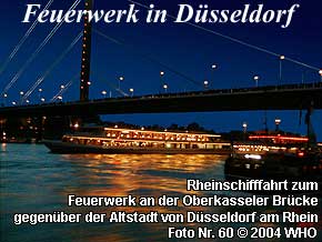 Silvesterfeuerwerk Silvester D�sseldorf am Rhein Silvesterparty auf dem Schiff